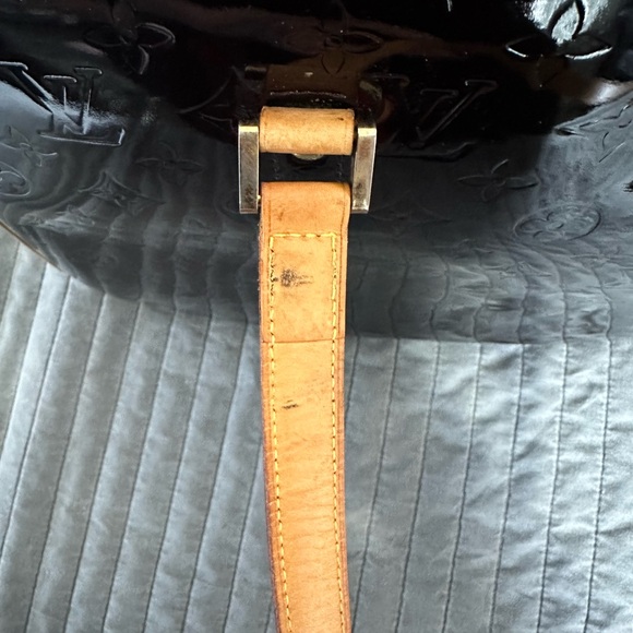 🖤LOUIS VUITTON VERNIS SUTTON BAG🖤 - Picture 13 of 16